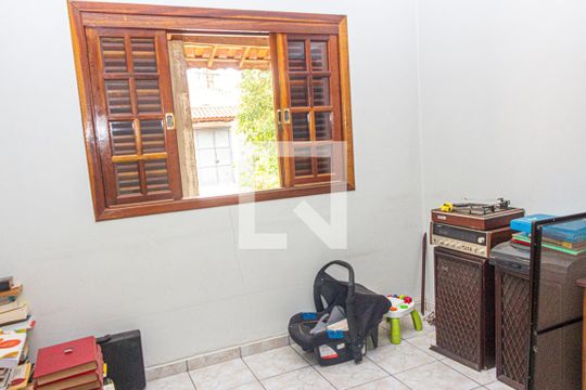Escritório de casa à venda com 7 quartos, 400m² em Jardim Represa, São Paulo