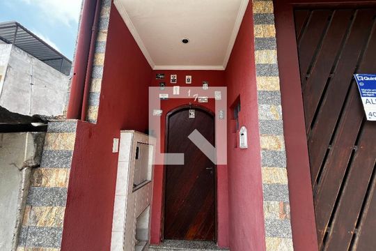 Entrada de casa para alugar com 2 quartos, 180m² em Vila Celeste, São Paulo