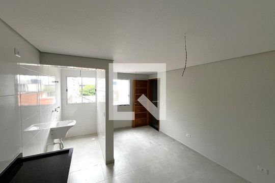 Sala/Cozinha de apartamento para alugar com 1 quarto, 32m² em Água Fria, São Paulo