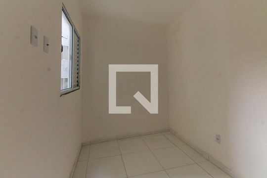 Quarto 1 de apartamento para alugar com 2 quartos, 42m² em Penha de França, São Paulo