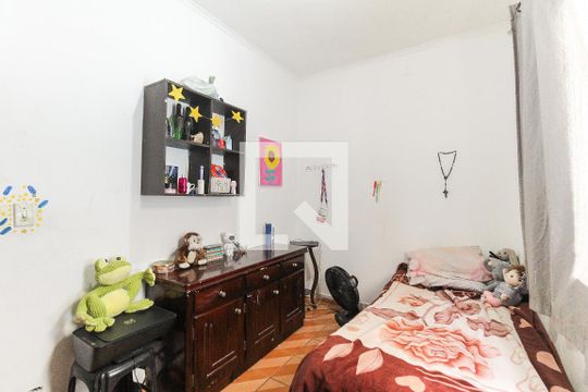 Quarto 2 de casa à venda com 3 quartos, 74m² em Vila Carmosina, São Paulo