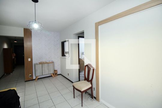 Sala de apartamento à venda com 2 quartos, 64m² em Vaz Lobo, Rio de Janeiro
