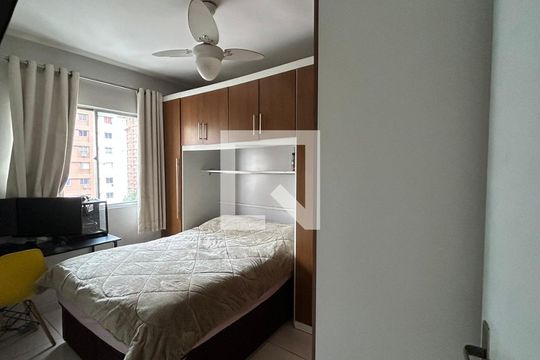 Quarto 1 de apartamento para alugar com 2 quartos, 70m² em Colubandê, São Gonçalo