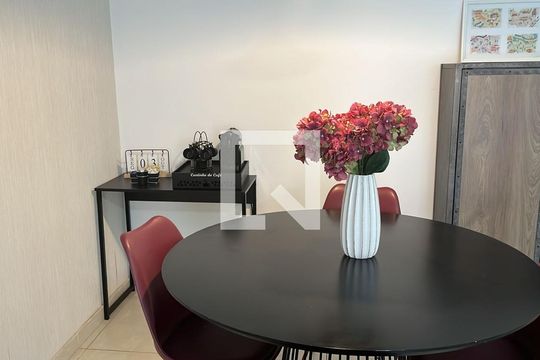 Sala de apartamento para alugar com 1 quarto, 52m² em Alphaville Centro Industrial e Empresarial/Alphaville., Barueri
