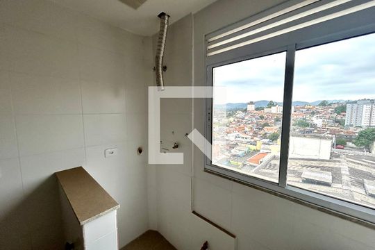 Cozinha de apartamento à venda com 2 quartos, 66m² em Vila Galvão, Guarulhos