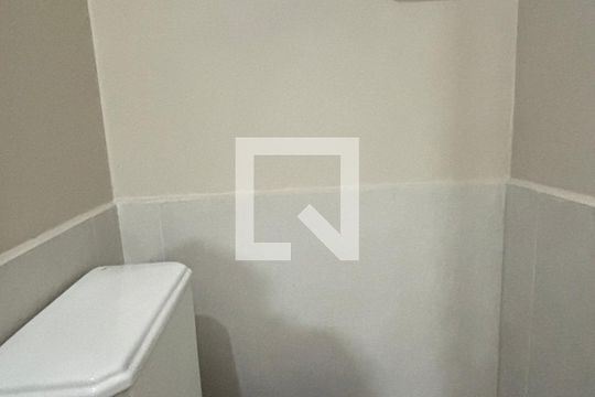 Lavabo de casa de condomínio à venda com 4 quartos, 144m² em Vila Sao Pedro, Santo André