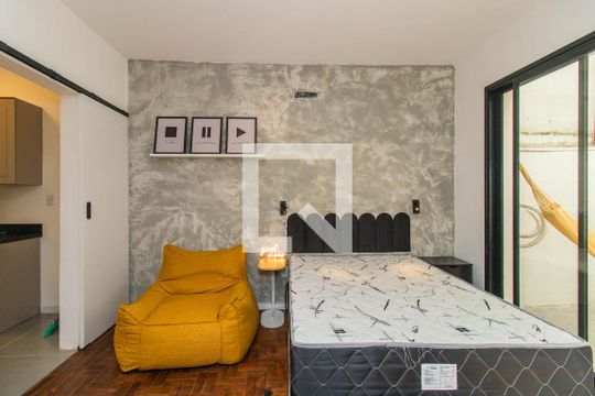 Apartamento à venda com 1 quarto, 31m² em Cidade Baixa, Porto Alegre