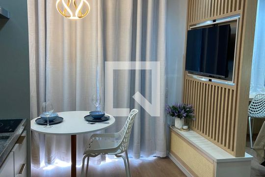 Sala de kitnet/studio à venda com 1 quarto, 24m² em Vila Butantã, São Paulo