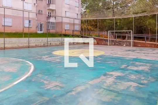 Quadra Esportiva de apartamento à venda com 2 quartos, 50m² em Metalúrgicos, Osasco
