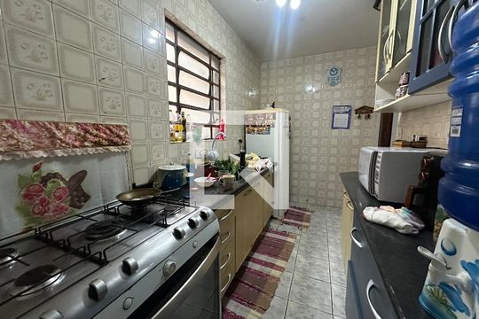Cozinha de apartamento à venda com 3 quartos, 133m² em Jardim Regina Alice, Barueri