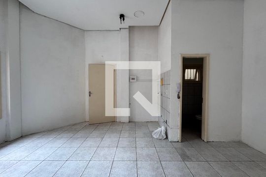 Sala/Quarto/cozinha de kitnet/studio à venda com 1 quarto, 28m² em Centro, São Leopoldo