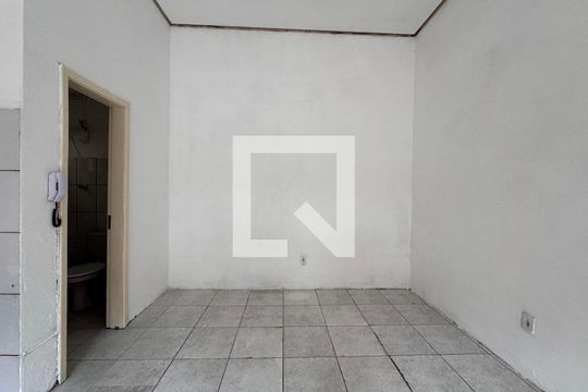 Sala/Quarto/cozinha de kitnet/studio à venda com 1 quarto, 28m² em Centro, São Leopoldo