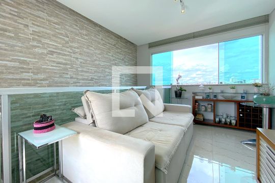 Sala de Estar de apartamento à venda com 2 quartos, 150m² em Ipiranga, Belo Horizonte