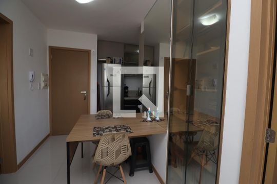 Sala/Cozinha de apartamento para alugar com 2 quartos, 37m² em Federação, Salvador