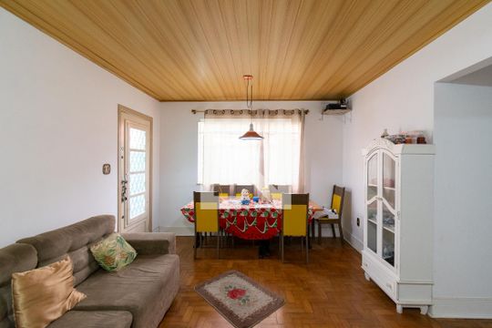 Sala de casa à venda com 3 quartos, 170m² em Conjunto Residencial Jardim Canaa, São Paulo