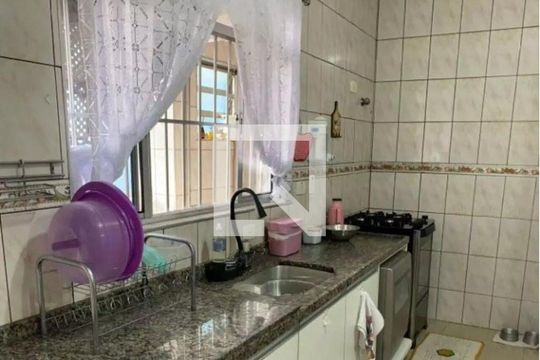 Casa à venda com 4 quartos, 101m² em Quitaúna, Osasco