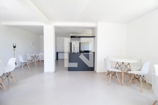 Área comum - Salão de festas de apartamento para alugar com 2 quartos, 54m² em Santo Antônio, São José dos Pinhais