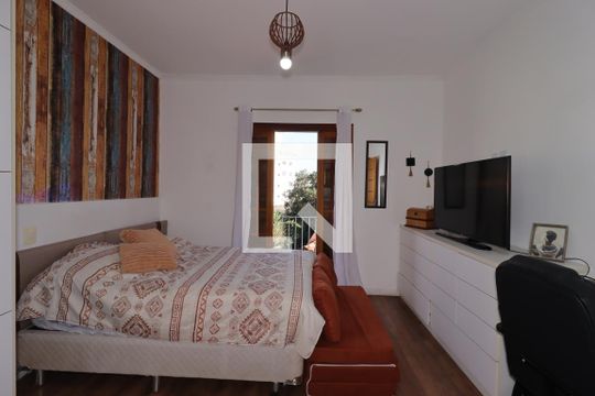 Suíte 1 de casa à venda com 3 quartos, 310m² em Vila Bastos, Santo André