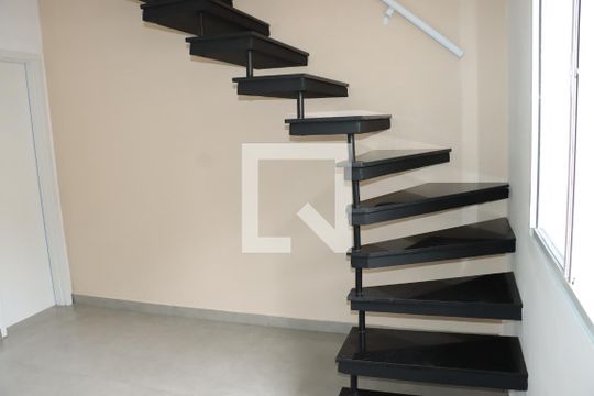 Casa de Condomínio para alugar com 2 quartos, 80m² em Chácara Ondas Verdes, Cotia