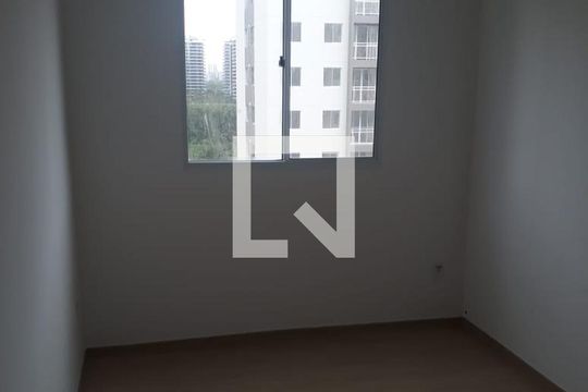 Quarto de apartamento para alugar com 2 quartos, 50m² em Barra da Tijuca, Rio de Janeiro