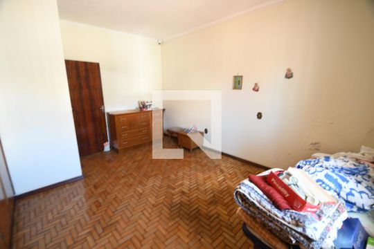 Quarto 1 de casa à venda com 2 quartos, 144m² em Vila Santa Isabel, Campinas