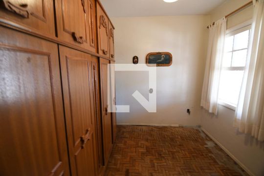 Quarto 2 de casa à venda com 2 quartos, 144m² em Vila Santa Isabel, Campinas