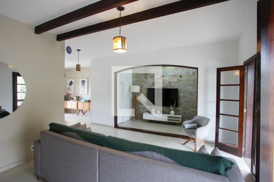 Sala de Estar de casa à venda com 6 quartos, 700m² em Taquara, Rio de Janeiro
