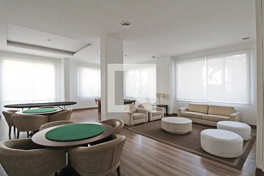 Área comum - Salão de festas de apartamento para alugar com 2 quartos, 66m² em Jardim Europa, Porto Alegre