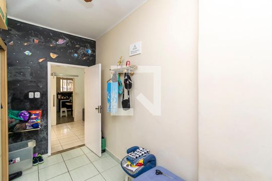 Quarto 1 de casa à venda com 2 quartos, 240m² em Irajá, Rio de Janeiro
