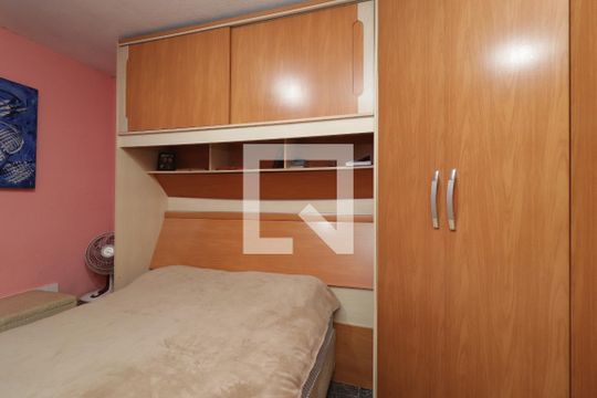 Quarto 2 de casa à venda com 2 quartos, 150m² em Jardim Itapemirim, São Paulo
