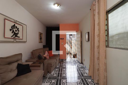 Sala de casa à venda com 2 quartos, 150m² em Jardim Itapemirim, São Paulo