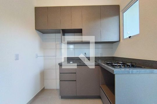 Cozinha de apartamento para alugar com 2 quartos, 55m² em Operário, Novo Hamburgo
