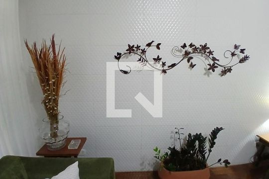 Casa à venda com 3 quartos, 165m² em Santa Paula, São Caetano do Sul