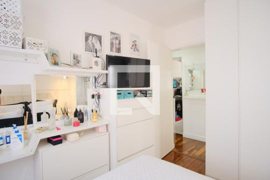 Quarto 1 de apartamento à venda com 2 quartos, 60m² em Vila Carrão, São Paulo
