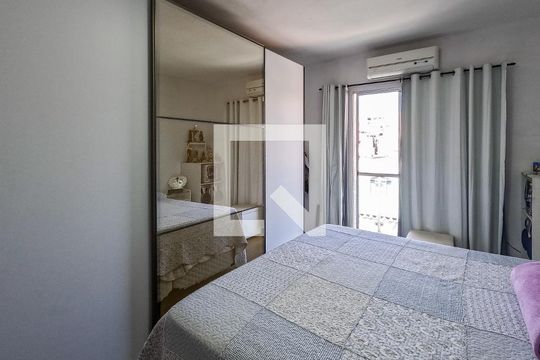 Quarto 1 de casa para alugar com 2 quartos, 180m² em Vila Cruz das Almas, São Paulo