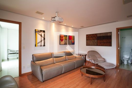 Apartamento à venda com 4 quartos, 400m² em Savassi, Belo Horizonte
