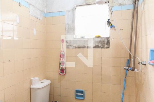Banheiro Casa 1 de casa à venda com 4 quartos, 330m² em Itaquera, São Paulo