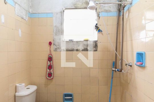 Banheiro Casa 1 de casa à venda com 4 quartos, 330m² em Itaquera, São Paulo