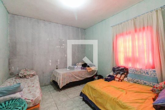 Quarto Casa 1 de casa à venda com 4 quartos, 330m² em Itaquera, São Paulo