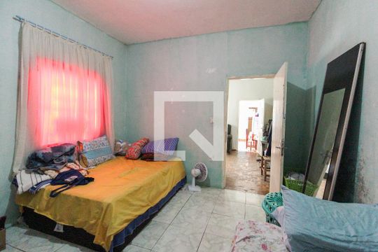 Quarto Casa 1 de casa à venda com 4 quartos, 330m² em Itaquera, São Paulo