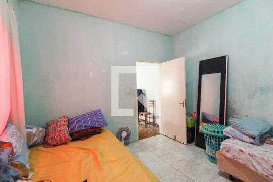 Quarto Casa 1 de casa à venda com 4 quartos, 330m² em Itaquera, São Paulo
