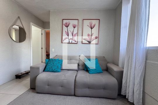 Sala de apartamento para alugar com 2 quartos, 44m² em Santos Dumont, São Leopoldo