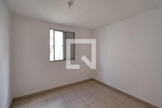 Quarto 1 de apartamento à venda com 2 quartos, 50m² em Parque Sao Vicente, Santo André