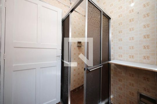 Banheiro de casa à venda com 1 quarto, 60m² em Jardim Nordeste, São Paulo