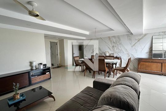 Sala de apartamento à venda com 3 quartos, 240m² em Recreio dos Bandeirantes, Rio de Janeiro