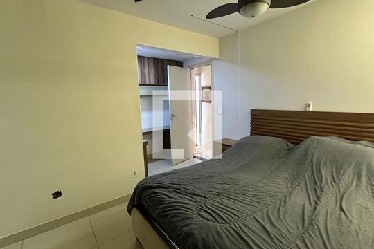 Quarto 1 de apartamento à venda com 3 quartos, 240m² em Recreio dos Bandeirantes, Rio de Janeiro