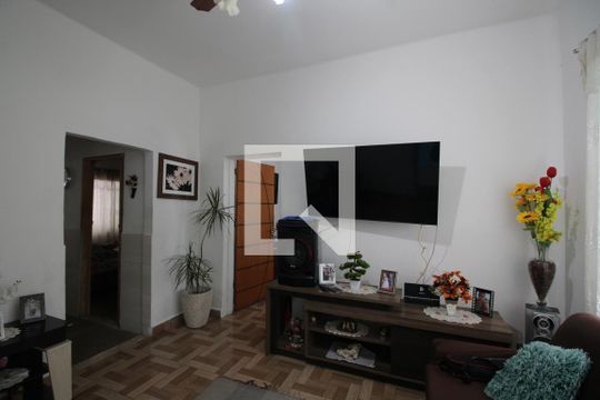 Sala de casa à venda com 4 quartos, 200m² em Curicica, Rio de Janeiro