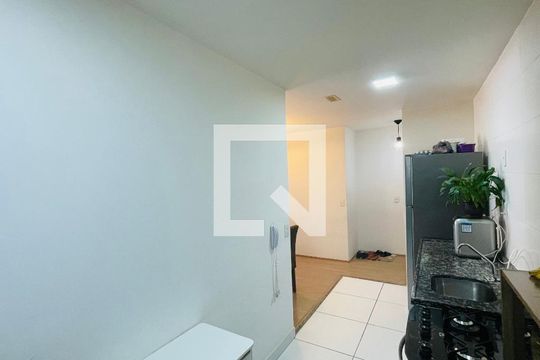 Cozinha de apartamento à venda com 3 quartos, 75m² em Picanço, Guarulhos