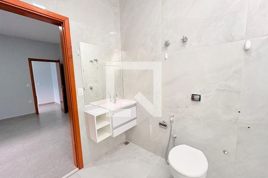 Banheiro da Suíte 1 de casa à venda com 4 quartos, 255m² em Jardim Ermida Ii, Jundiaí