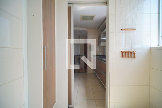 Área de Serviço de apartamento para alugar com 2 quartos, 84m² em Industrial, Novo Hamburgo